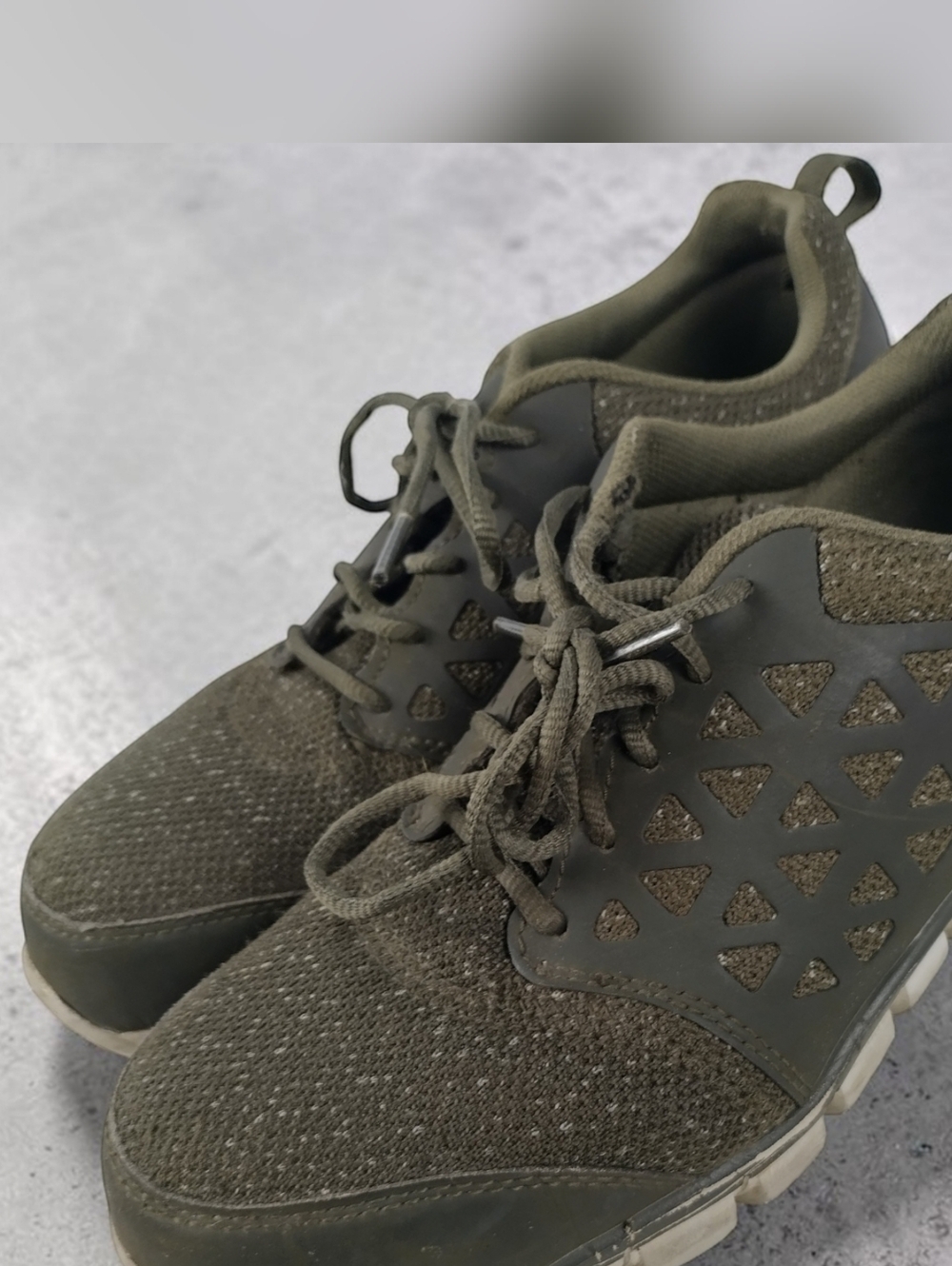 Reebok Womens Size 10.5 Sublite Green Comp Toe Slip Resistant Sneaker Work Shoe